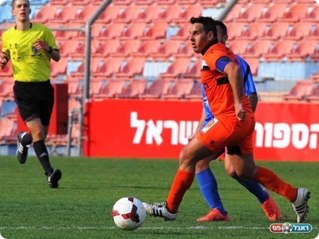 ים של ניסיון. אהרון (קובי רוזן)